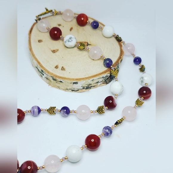 Rose Quartz, Red Agate, Howlite Amethyst Pendant necklace - Picture 3 of 7